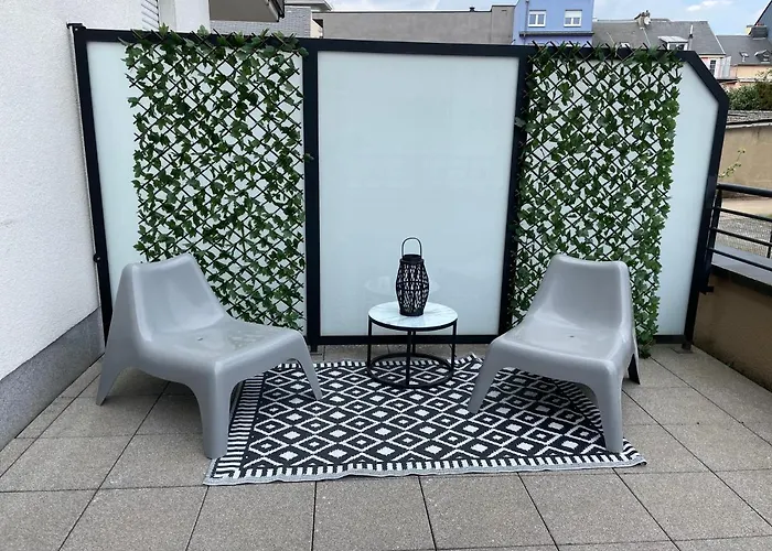 Spacious One Bedroom Apartment With Large Terrace In City Centre